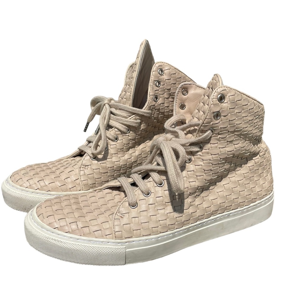 The Last Conspiracy weaved leather sneakers